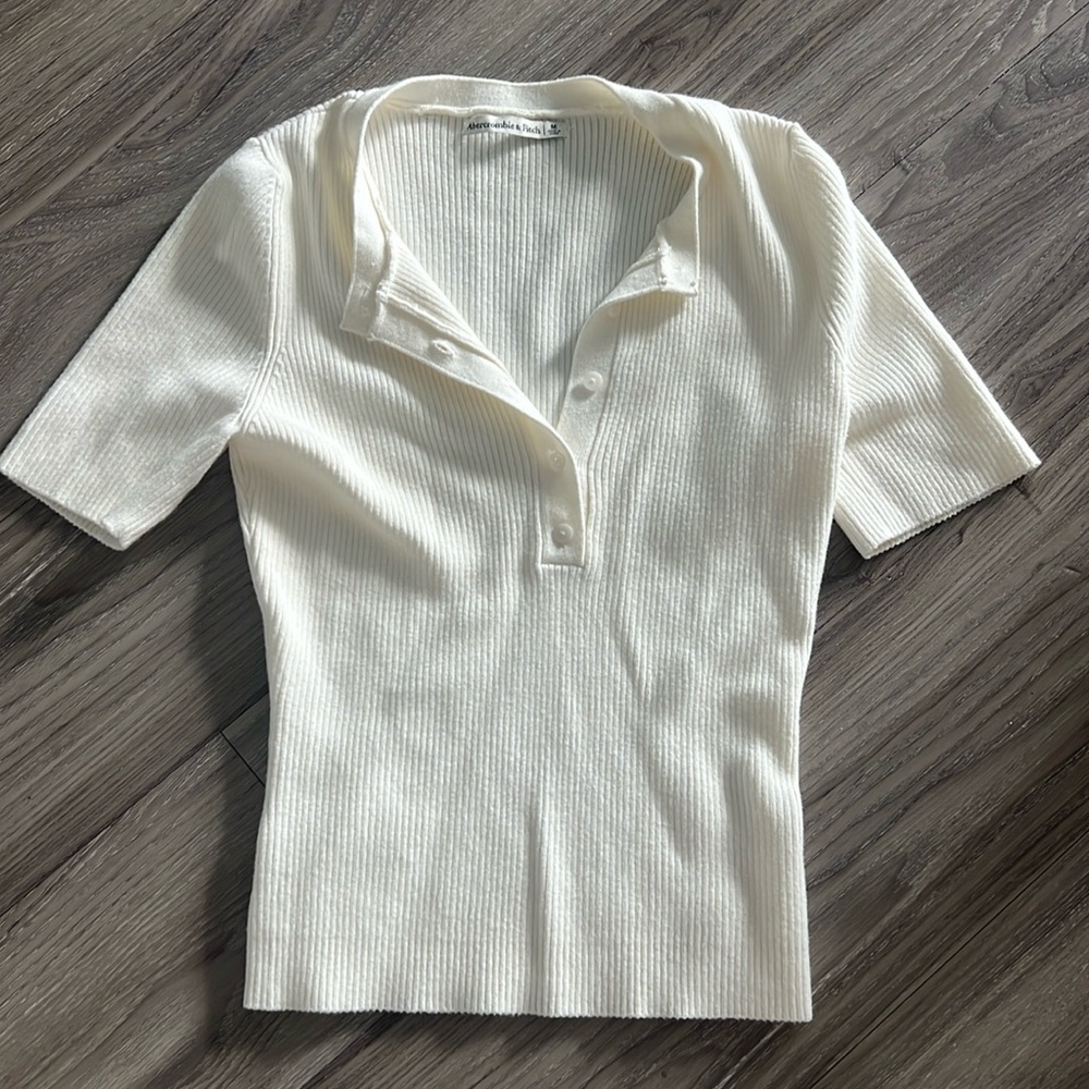 Abercrombie & Fitch Knit Top